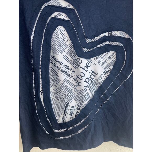 Newspaper Heart Graphic T-shirt Navy Size 2X or XL for oversized Sohung Designs - Picture 2 of 6